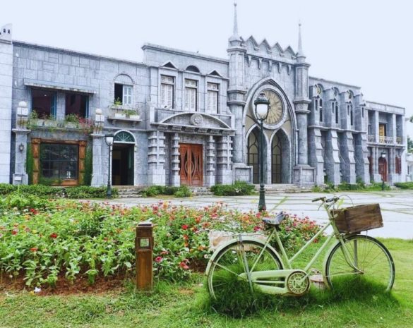 phim truong smiley ville