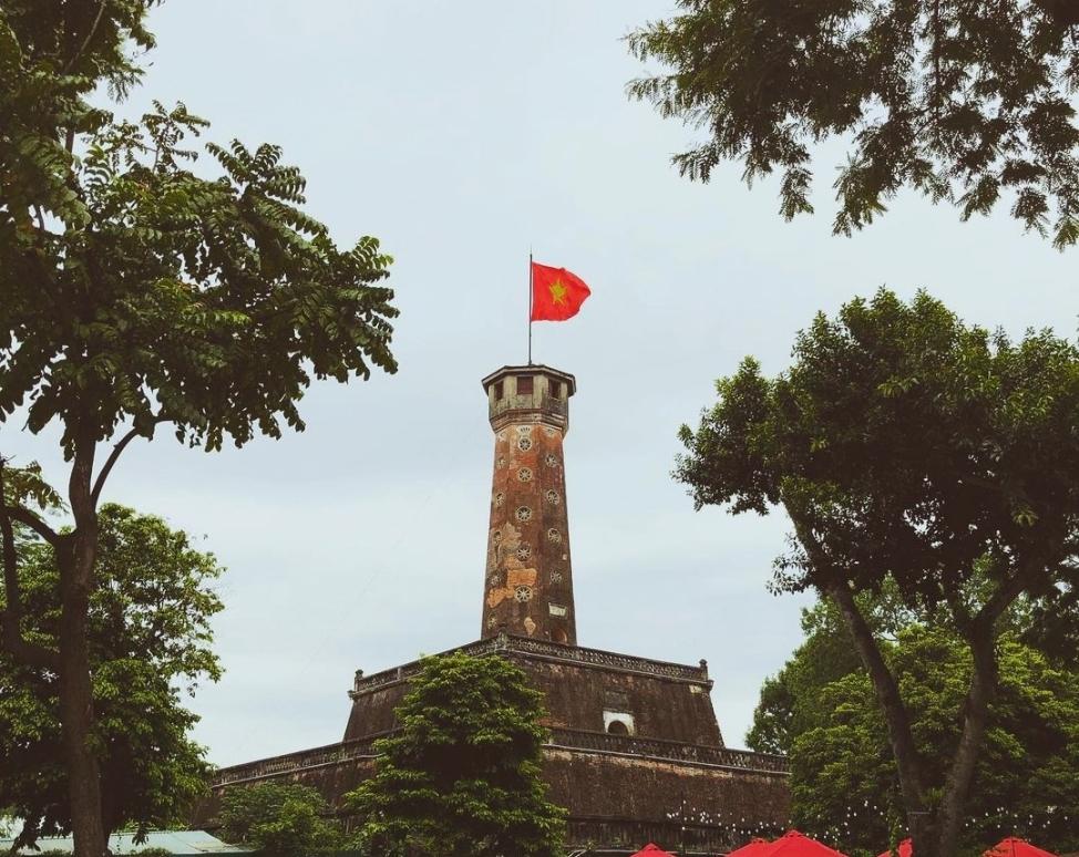 Cột cờ Hà Nội  Biểu tượng hùng thiêng  Tạp chí Quê Hương Online  Ủy ban  Nhà nước về người Việt Nam ở nước ngoài