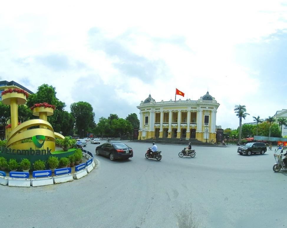 Quảng trường nhà hát lớn Hà Nội