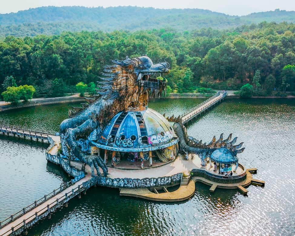 Cȏng viên nước Hồ Thủy Tiên ở Huế: Vẻ đẹp cuốn hút của sự ma mị?